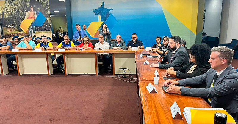 Marcos Sant’Aguida faz informe sobre a reunião com o presidente dos Correios