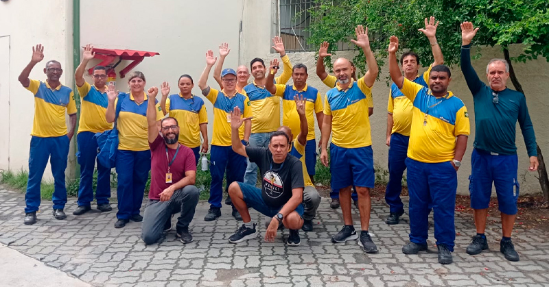 Trabalhadores do CDD São José do Barreto e CDD Macaé cobram solução da empresa e aprovam indicativo de greve