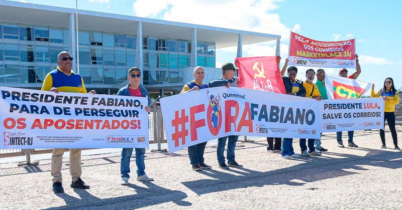 SINTECT-RJ vai ao Palácio do Alvorada e cobra a saída do presidente dos Correios