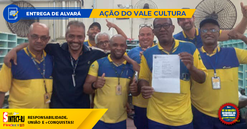 SINTECT-RJ entrega alvará a trabalhador do CDD Deodoro